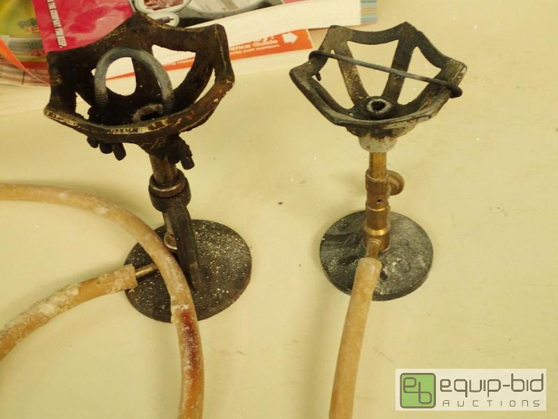 lot 553 image: (2) Bunsen Burners