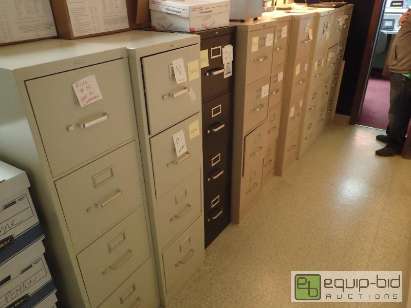 lot 588 image: large bulk lot of 4 drawer filling cabnets