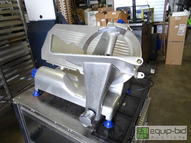 lot 792 image: Globe 12 Inch Manual Meat Slicer