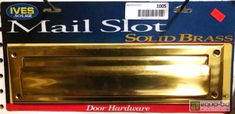 lot 1005 image: Solid Brass mail slot 13 inch by 4 inch &nbsp...
