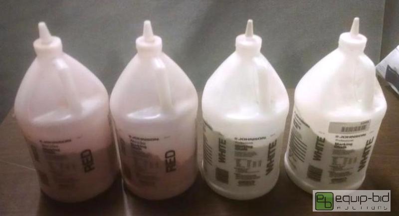 lot 1049 image: 4 - 1 gallon jugs of professional marking cha...