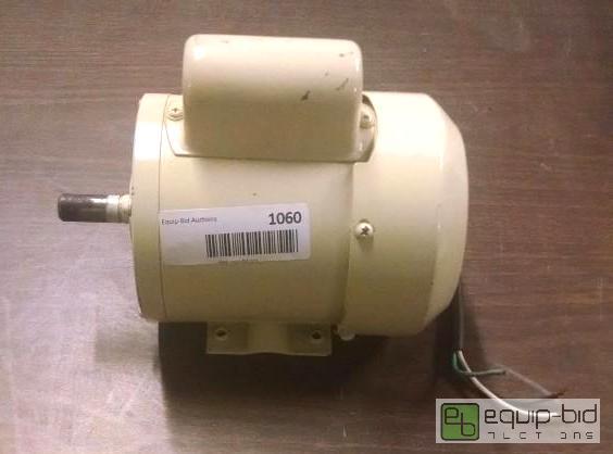 lot 1060 image: Cummins ac motor 12 hp&nbsp 120v , 12 inch...