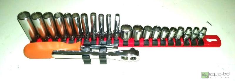 lot 1080 image: Bahco 23 pc 14 drive socket set Deep and sha...