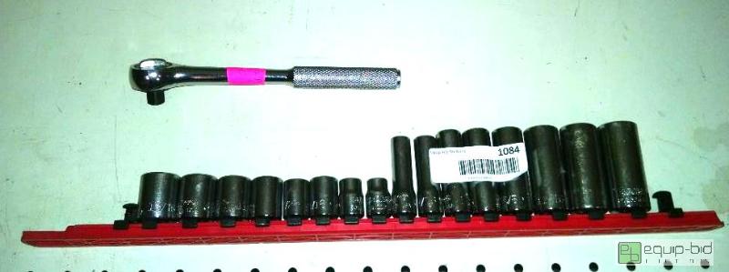lot 1084 image: 18 pc socket set 38 drive made in USA includ...