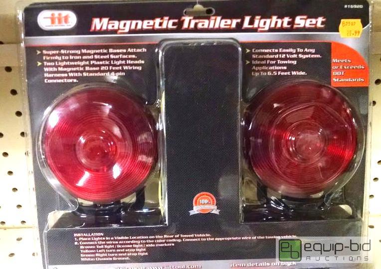 lot 1101 image: Magnetic trailer light set iit brand model 16...