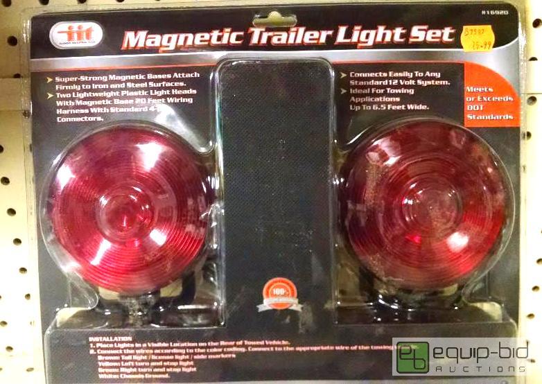 lot 1102 image: Magnetic trailer light set iit brand model 16...