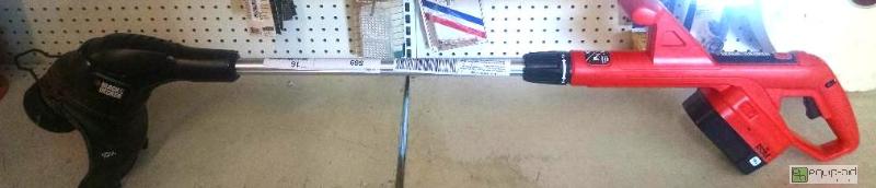 lot 1107 image: Black and Decker 18 volt weed trimmer model n...