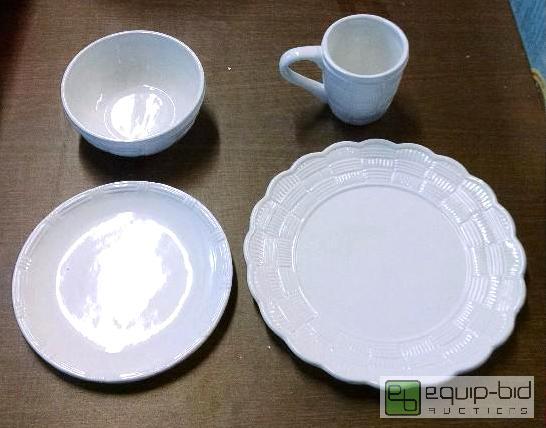 lot 1192 image: 16 pc dinnerware set (4 - 4 pc sets) set incl...