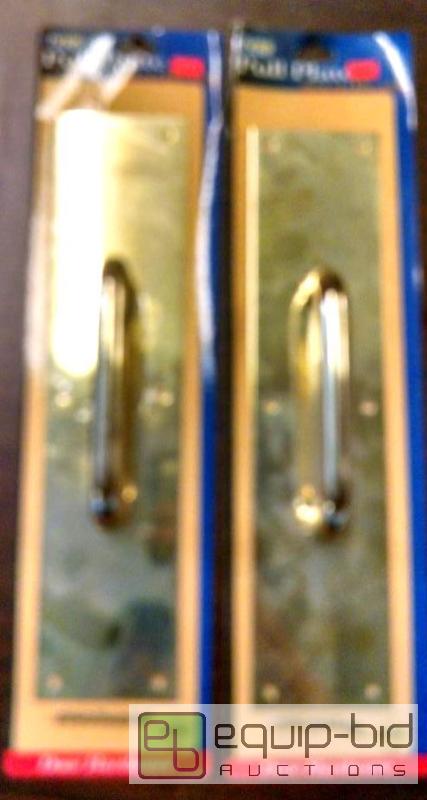 lot 1196 image: Qnty 2 solid Brass door pulls 3.5inch by 15 i...