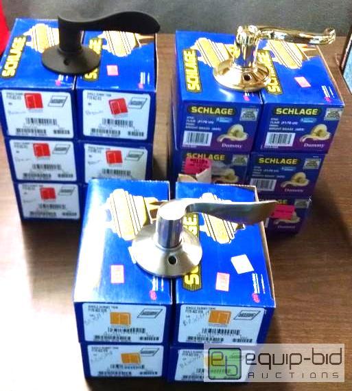 lot 1201 image: Qnty&nbsp16 schlage door handles (dummy hand...