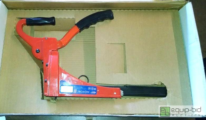 lot 1242 image: Clincher Portable stapling machine (box stapl...