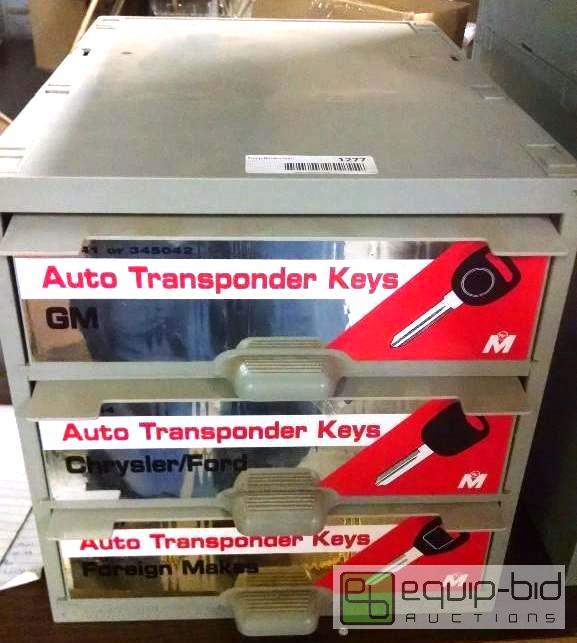 lot 1277 image: 36 auto transponder keys in key organizer box...