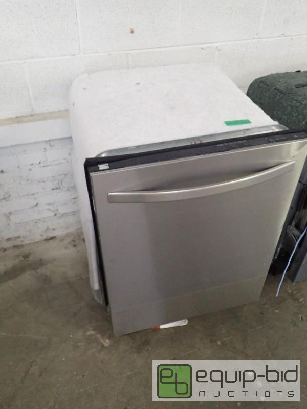 lot 162 image: Kenmore Residential Dishwasher