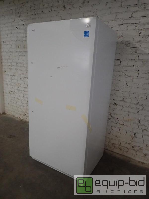 lot 7000 image: Kenmore Stand Up Freezer