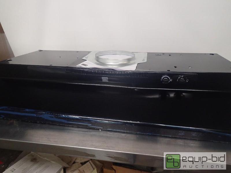 lot 7020 image: Kenmore 36in Range Hood