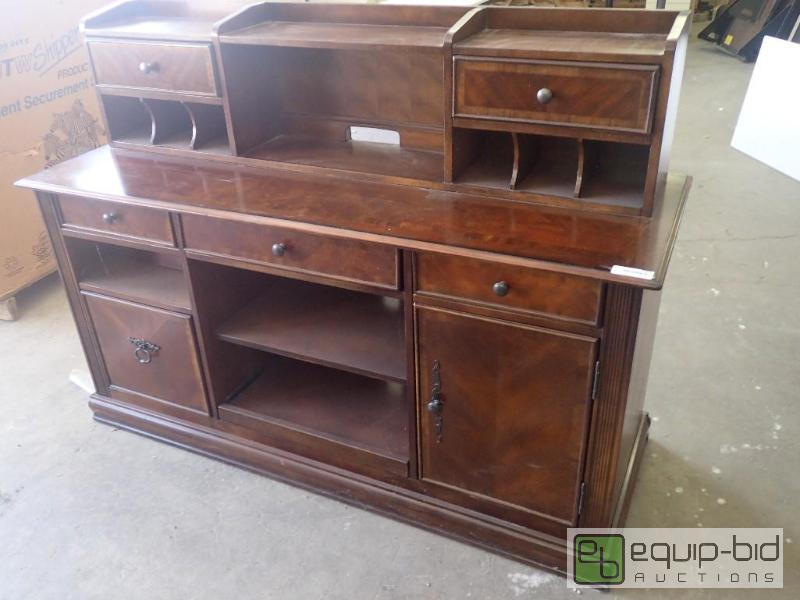 lot 7087 image: Really Nice Wooden Work Desk