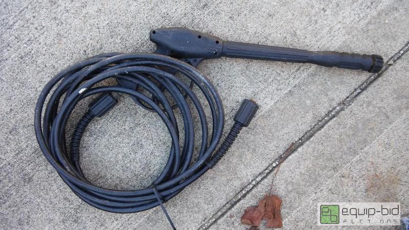 lot 214 image: WAND AND HOSE FOR POWERWASHER