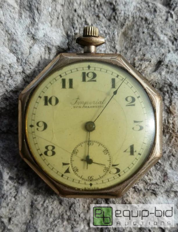 lot 226 image: Antique gold pocket watch