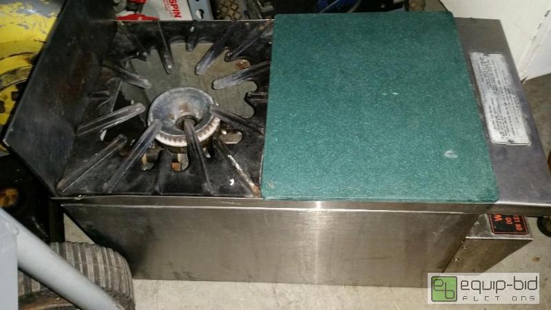 lot 76 image: 2 burner stainless steel stove