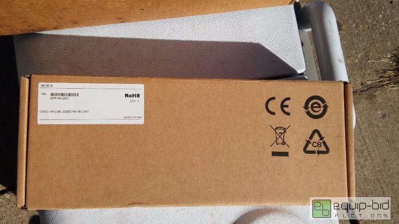 lot 97 image: ARUBA S3500S2500 RACK MOUNT NEW