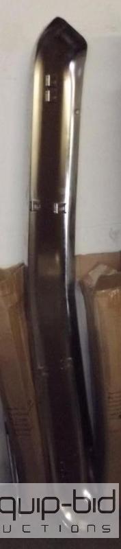 lot 2337 image: NEW Chrome Bumper...