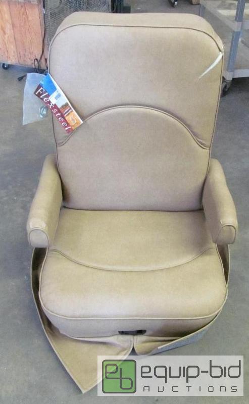 lot 2347 image: FlextSteel Chair   See pictures for details  ...