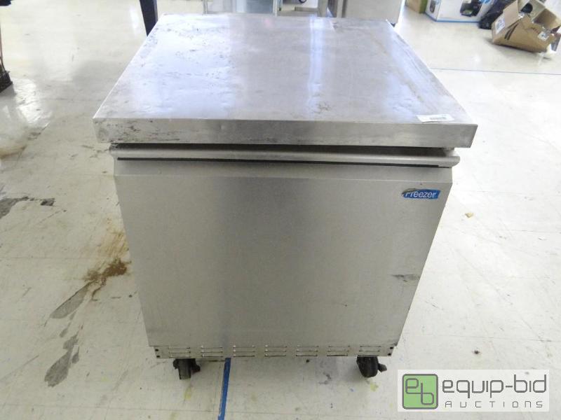lot 102 image: Ascend ss work top freezer on wheels. Untest...