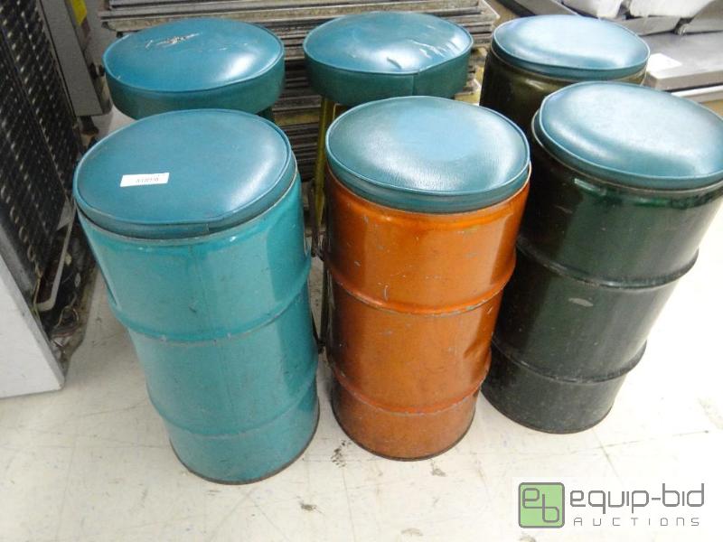 lot 108 image: Lot of 6 stools....