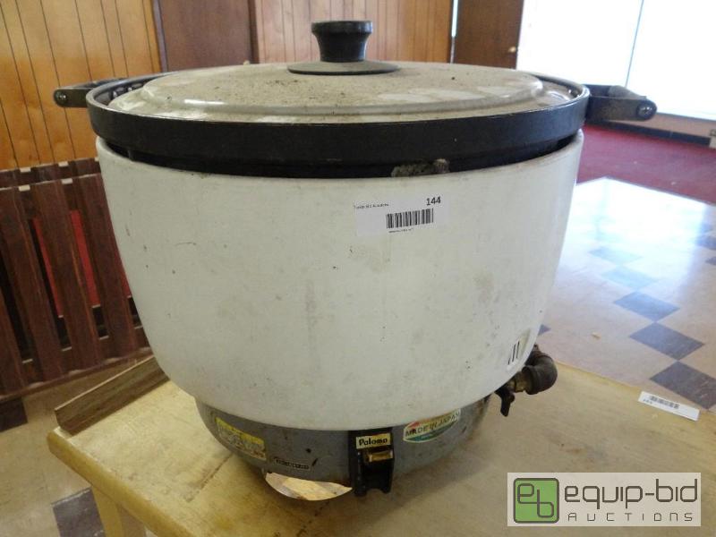 lot 144 image: Paloma commercial gas rice cooker with lid....