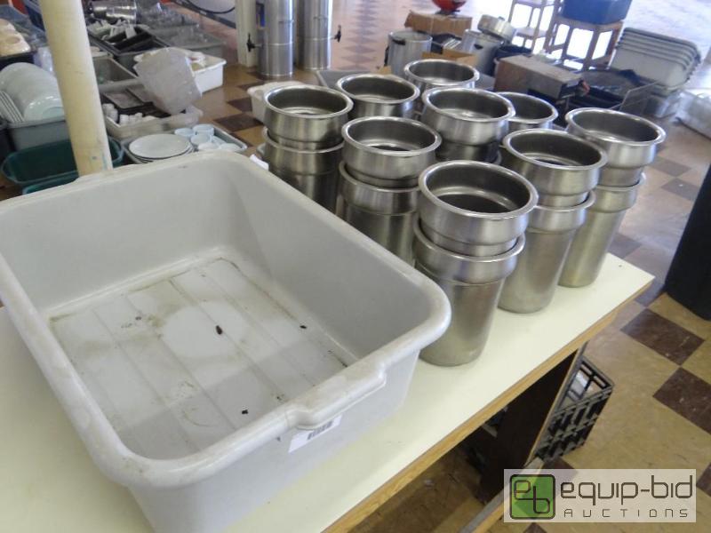 lot 158 image: Lot of 18 ss inserts with bus tub....