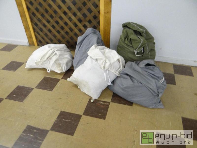 lot 205 image: 5 large bags of various aprons....