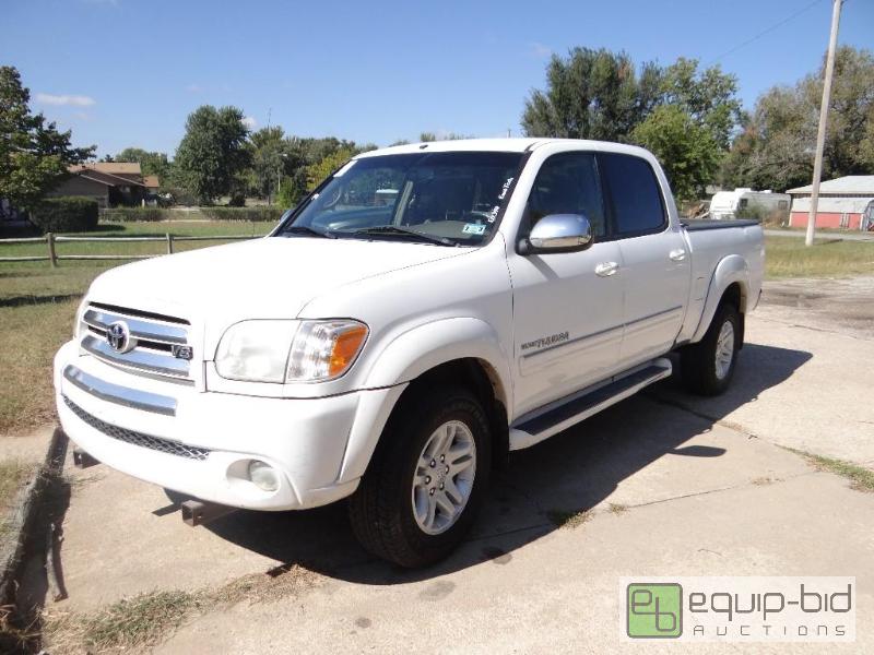 lot 220 image: Year 2006 Make Toyota Model Tundra Vehicle...