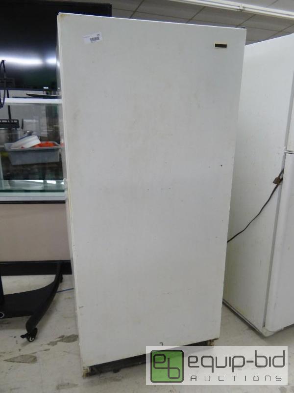 lot 230 image: Kenmore upright freezer.  Working when store ...