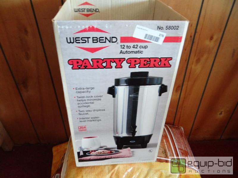 lot 376 image: West Bend 42 cup coffee maker with box....