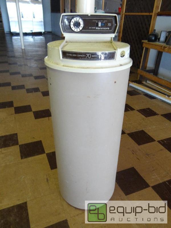 lot 379 image: Kenmore 70 water softner....