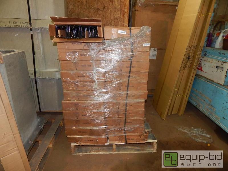 lot 2309 image: Large Lot of Vertical Big Can Strips