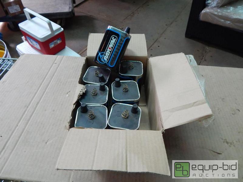 lot 2541 image: Lot of 6Volt Batterys