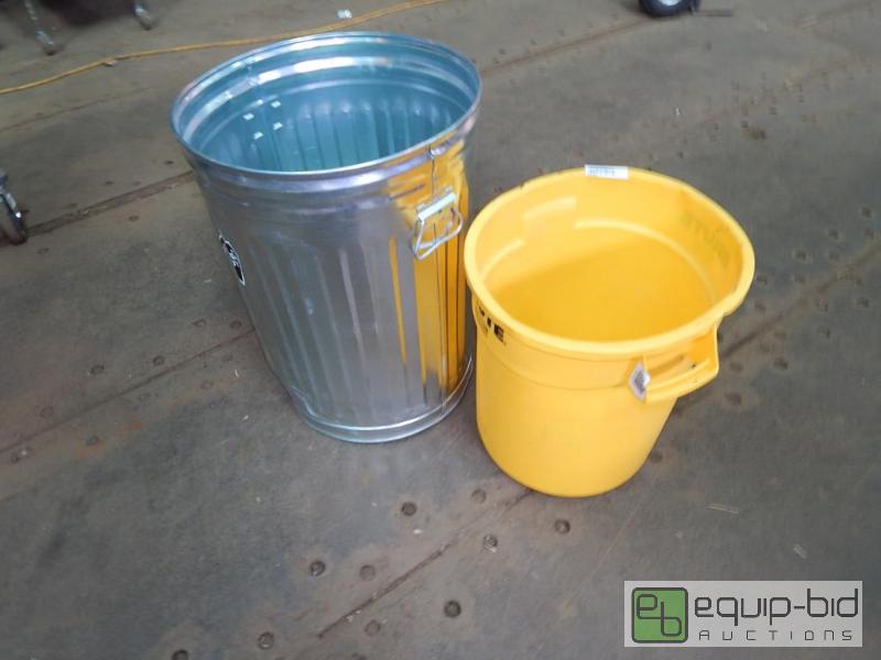 lot 2573 image: Two Trash Cans