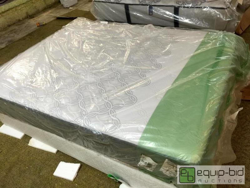lot 101 image: Sealy Posturepedic Leola Ultra Firm Queen Mattress Only