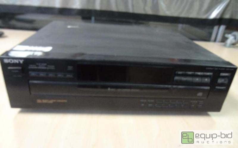 lot 320 image: Sony Disc Player Fully Tested and Functioning