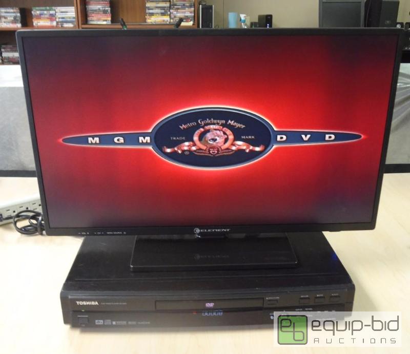 lot 63 image: Panasonic Dvd Player