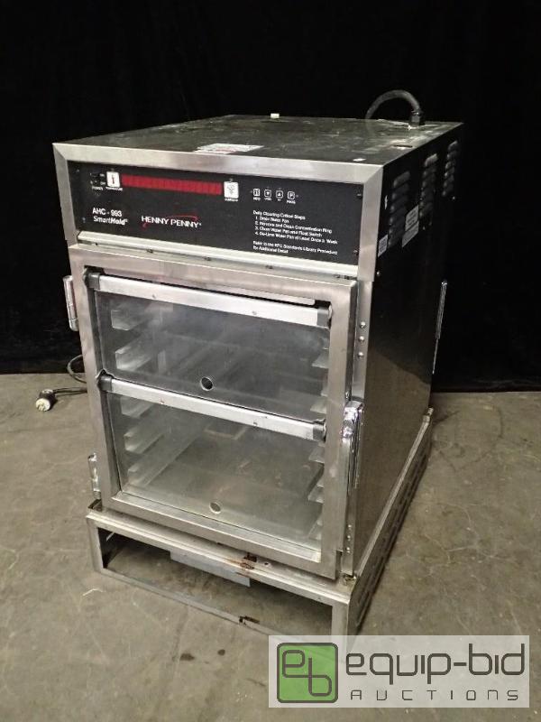 lot 1063 image: Henny Penny SmartHold Pass Through Warmer with Split Doors