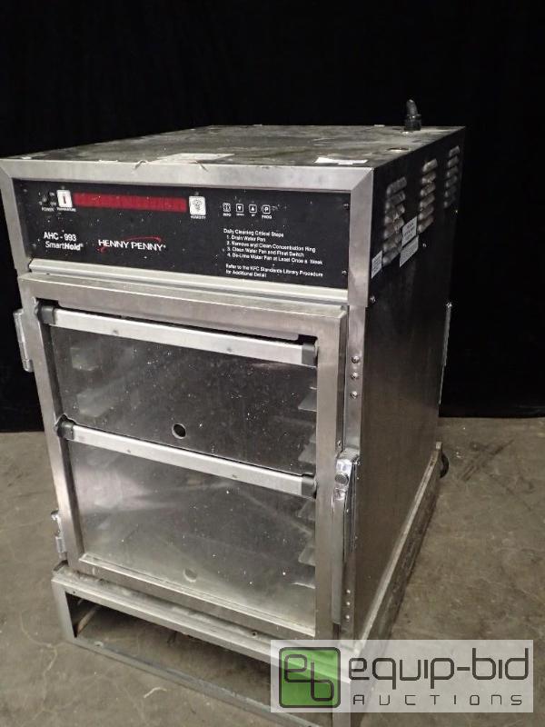 lot 1064 image: Henny Penny SmartHold Pass Through Warmer with Split Doors