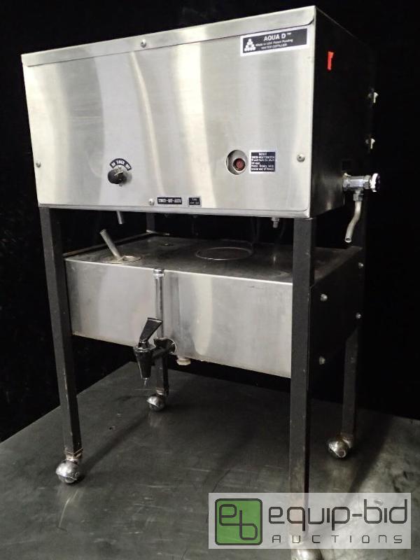 lot 1082 image: M-6-D Aqua Water Purifying System