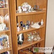lot 743 image: Pressed Wood Bookcase 4 Shelf