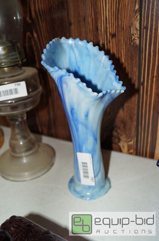lot 797 image: End of Day Slag Glass Vase