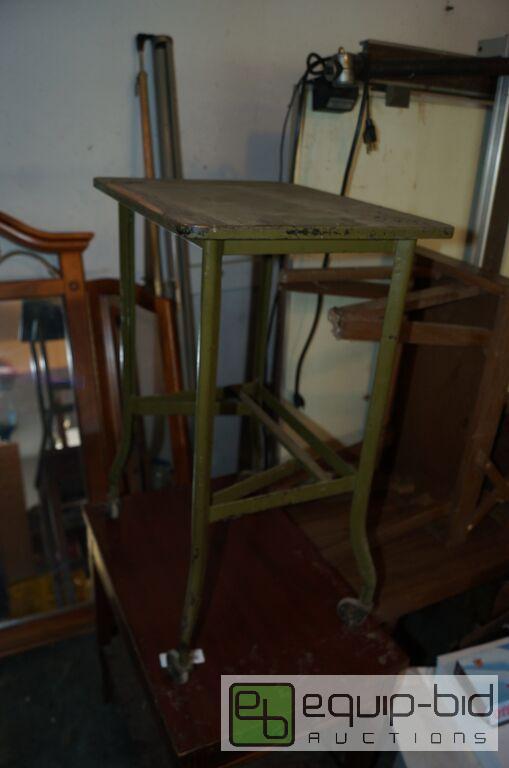 lot 8107 image: Vintage Army Green Typewriter Stand