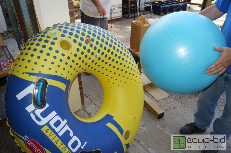 lot 8115 image: Hydro Aviator by Sports Stuff & Yoga Ball