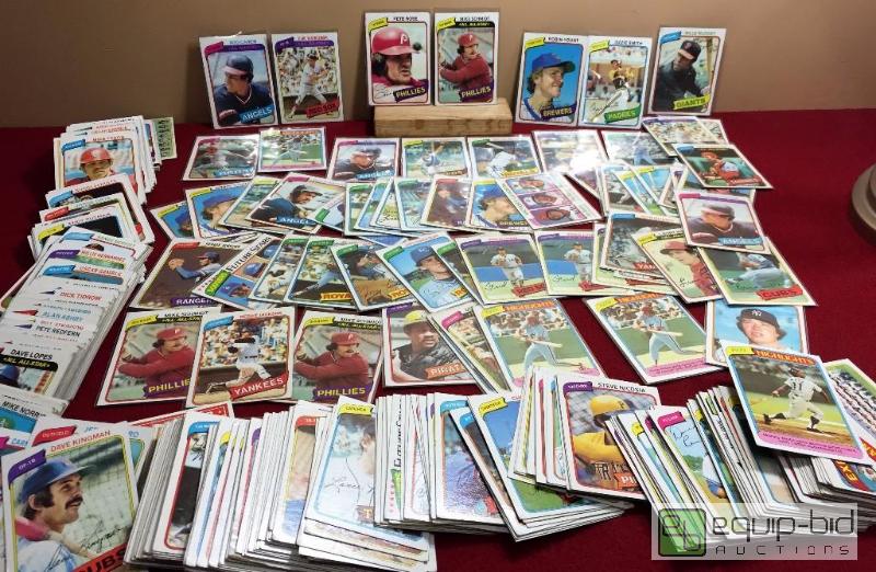 lot 1055 image: 1980 TOPPS BASEBALL LOT - APPROX 350 CARDS - LOADED WITH STARS - BOOK VALUE $175   AMAZING MUST SEE