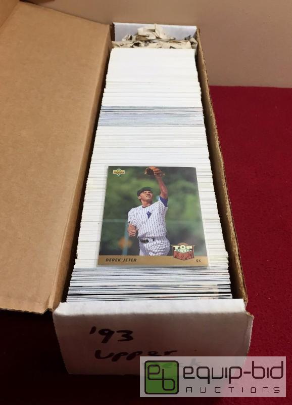 lot 1070 image: 1993 UPPER DECK BASEBALL CARD SET - MINT CONDITION - INCLUDES RARE DERRICK JETER ROOKIE CARD